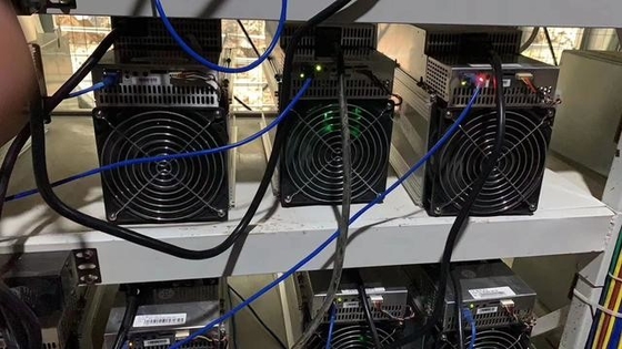 Горнорабочий высокое Hashrate Antminer S19 XP 141t 3010W Blackchain Asic Bitcoin